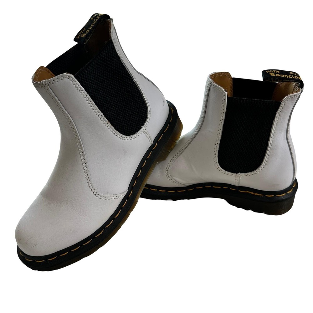 Dr. Martens 2976‎ Chelsea Boot Womens 6 White Leather Ankle Gorpcore Minimalist